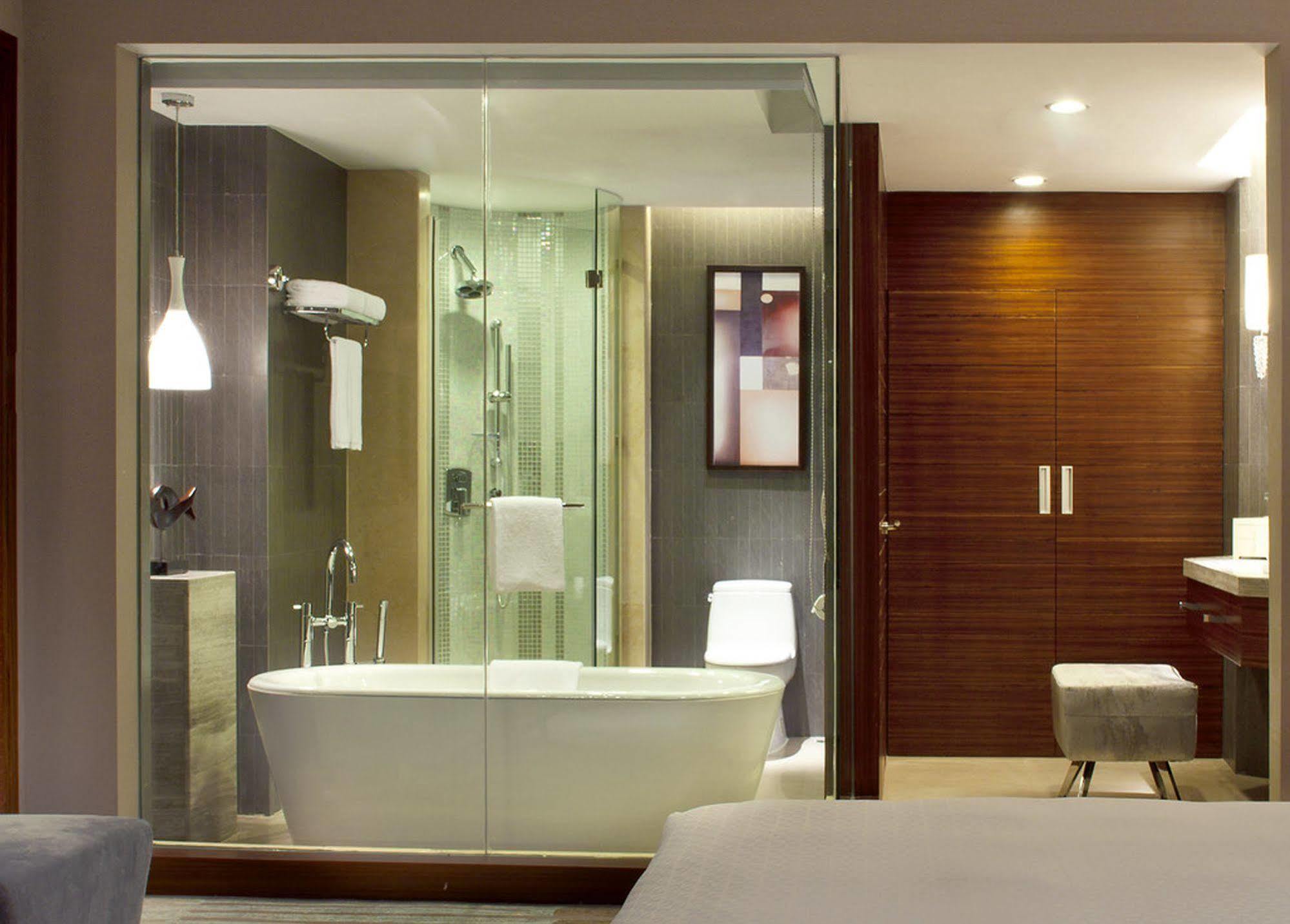 Four Points By Sheraton Taicang Esterno foto